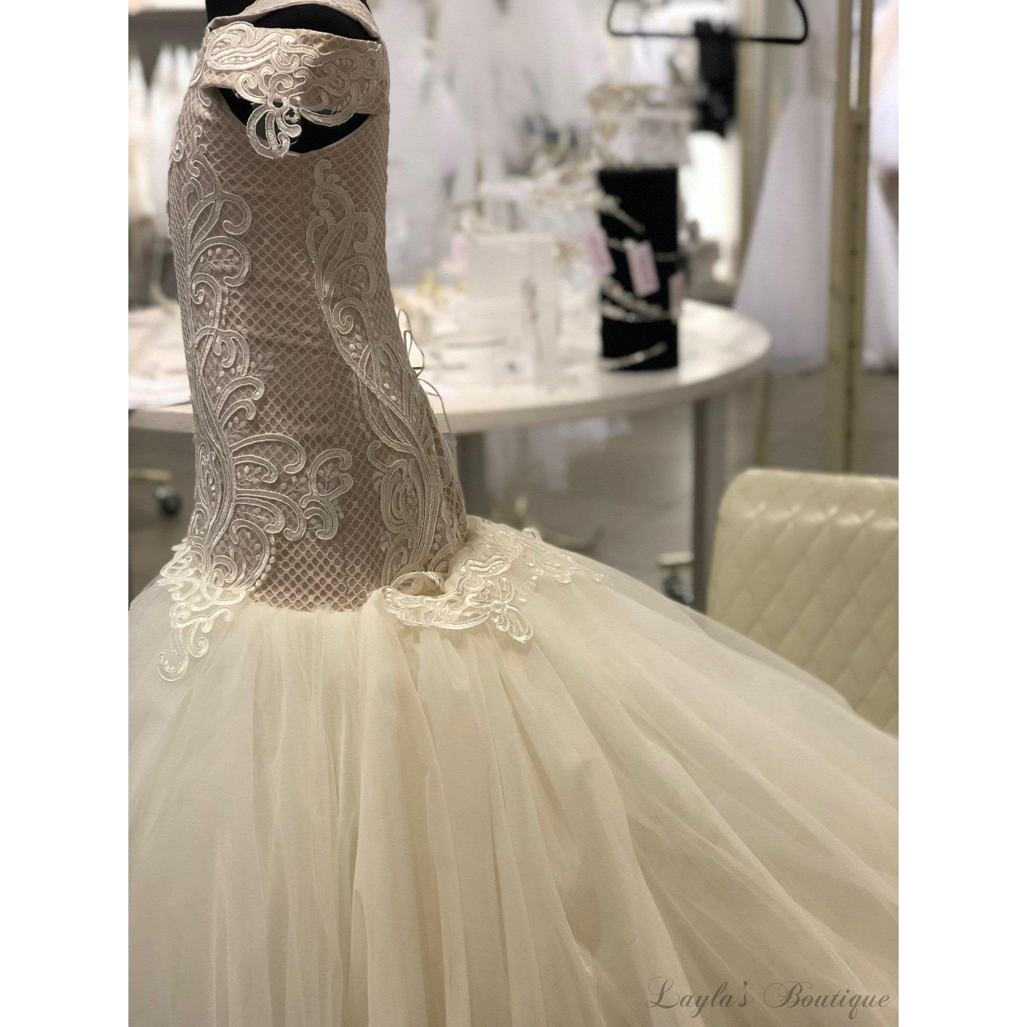 Chardonnay Dress